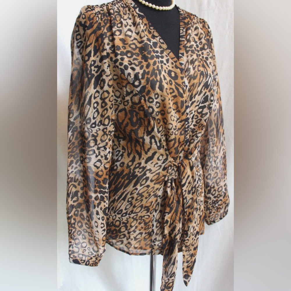 Coldwater Creek Womens XL Leopard Print V-Neck Button Front Tie-Waist Blouse EUC